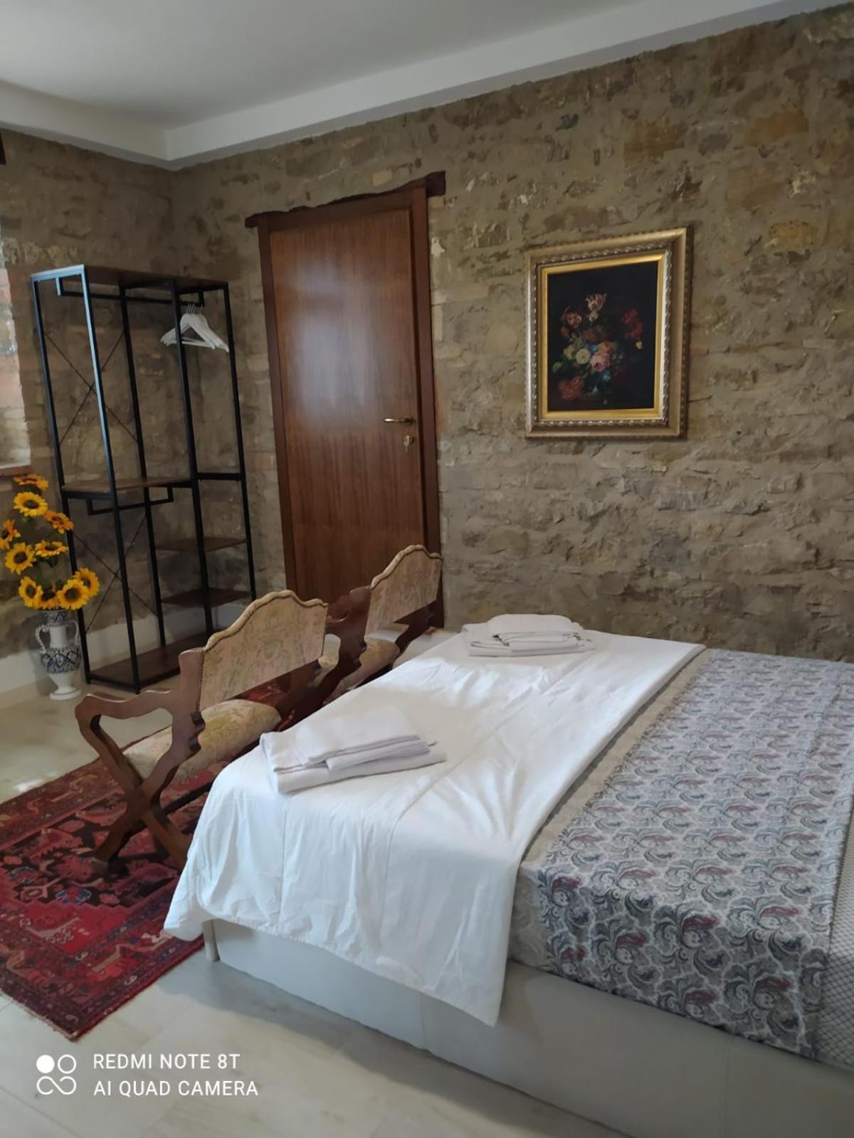 Elsanto-Beb Bed & Breakfast San Venanzo Exterior foto